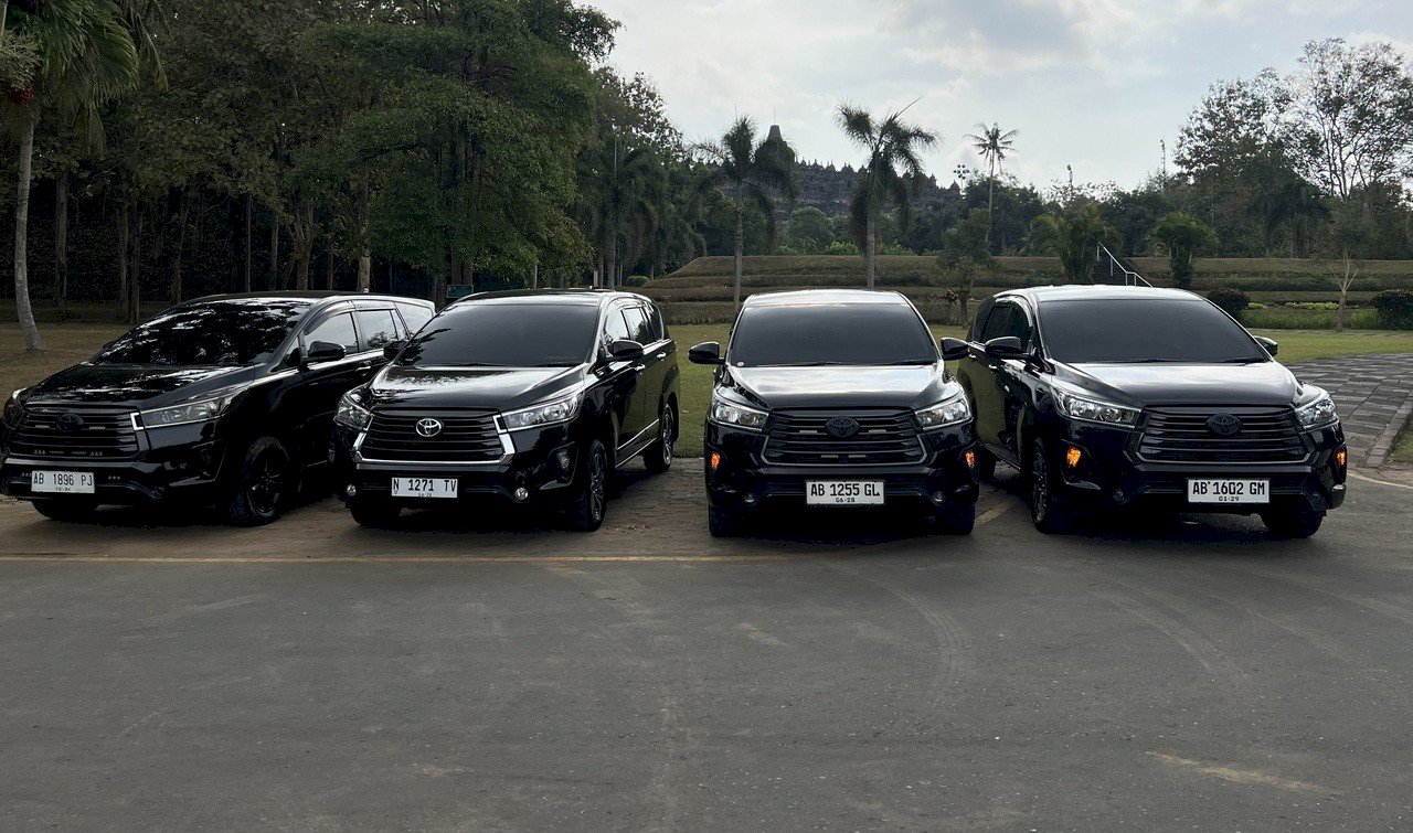 Sewa Mobil Jogja | Armada Lengkap dan Sopir Profesional untuk Bisnis, Dinas, dan Liburan